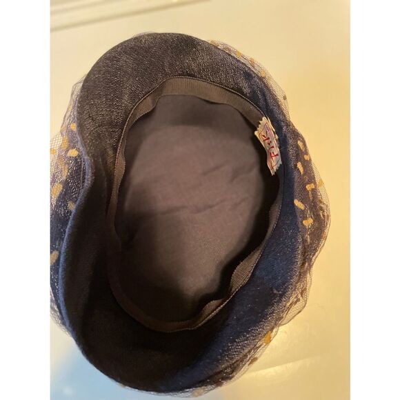 Fisk Vintage hat of Chicago - Picture 2 of 4
